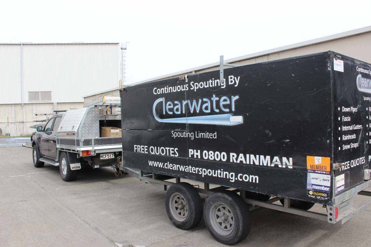 How to Select the Best Fascia Board Replacement Contractors in Christchurch